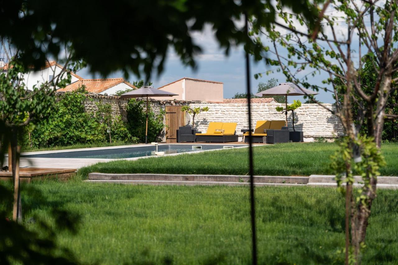 Domaine Slow-Life Thairé Exterior photo