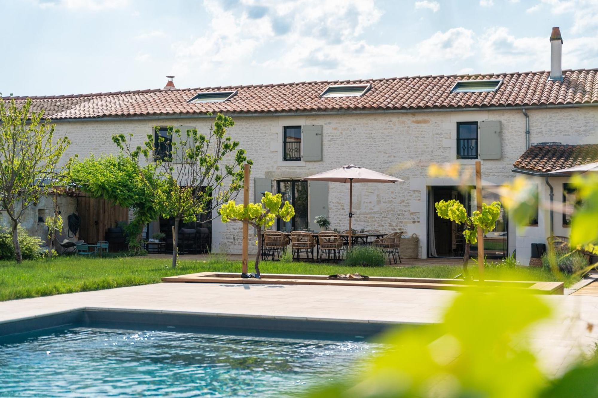 Domaine Slow-Life Thairé Exterior photo