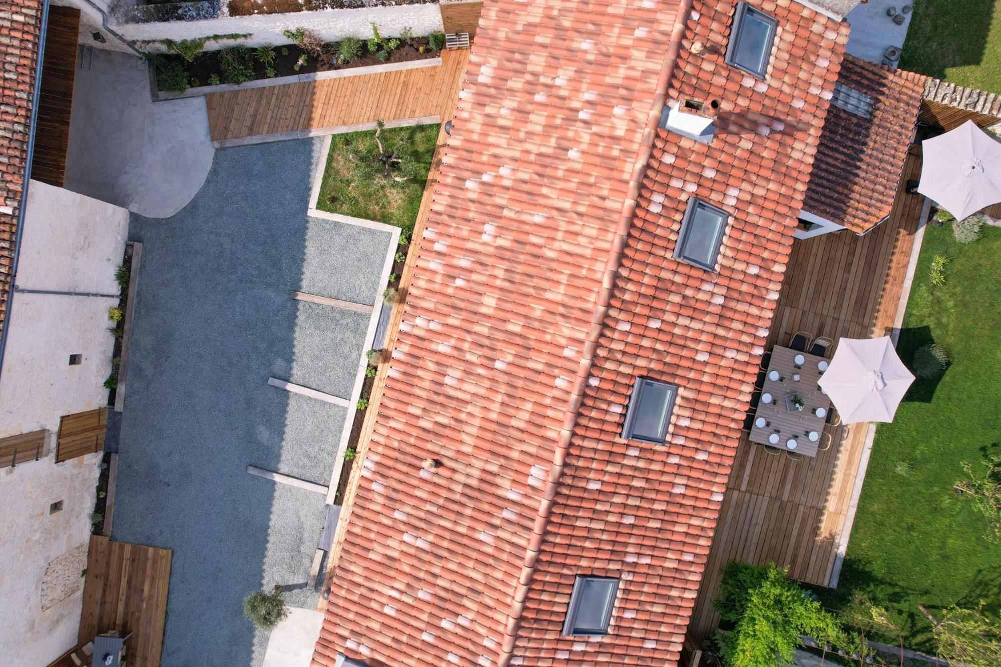 Domaine Slow-Life Thairé Exterior photo