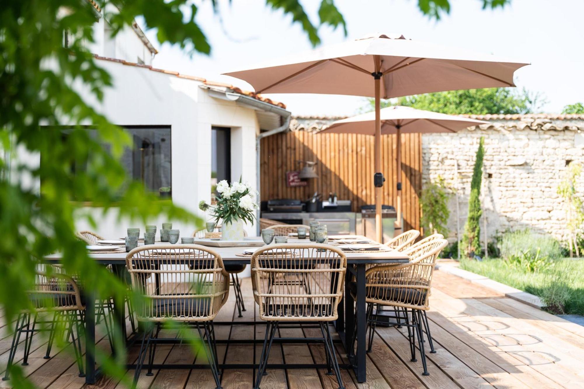 Domaine Slow-Life Thairé Exterior photo